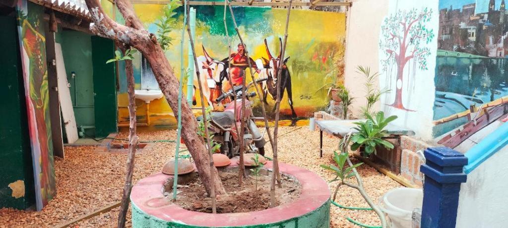 Gurukulam Hostel Pondicherry Ngoại thất bức ảnh